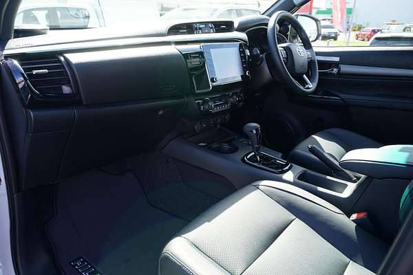 2024 Toyota Hilux Rogue 48V GUN126R 4X4