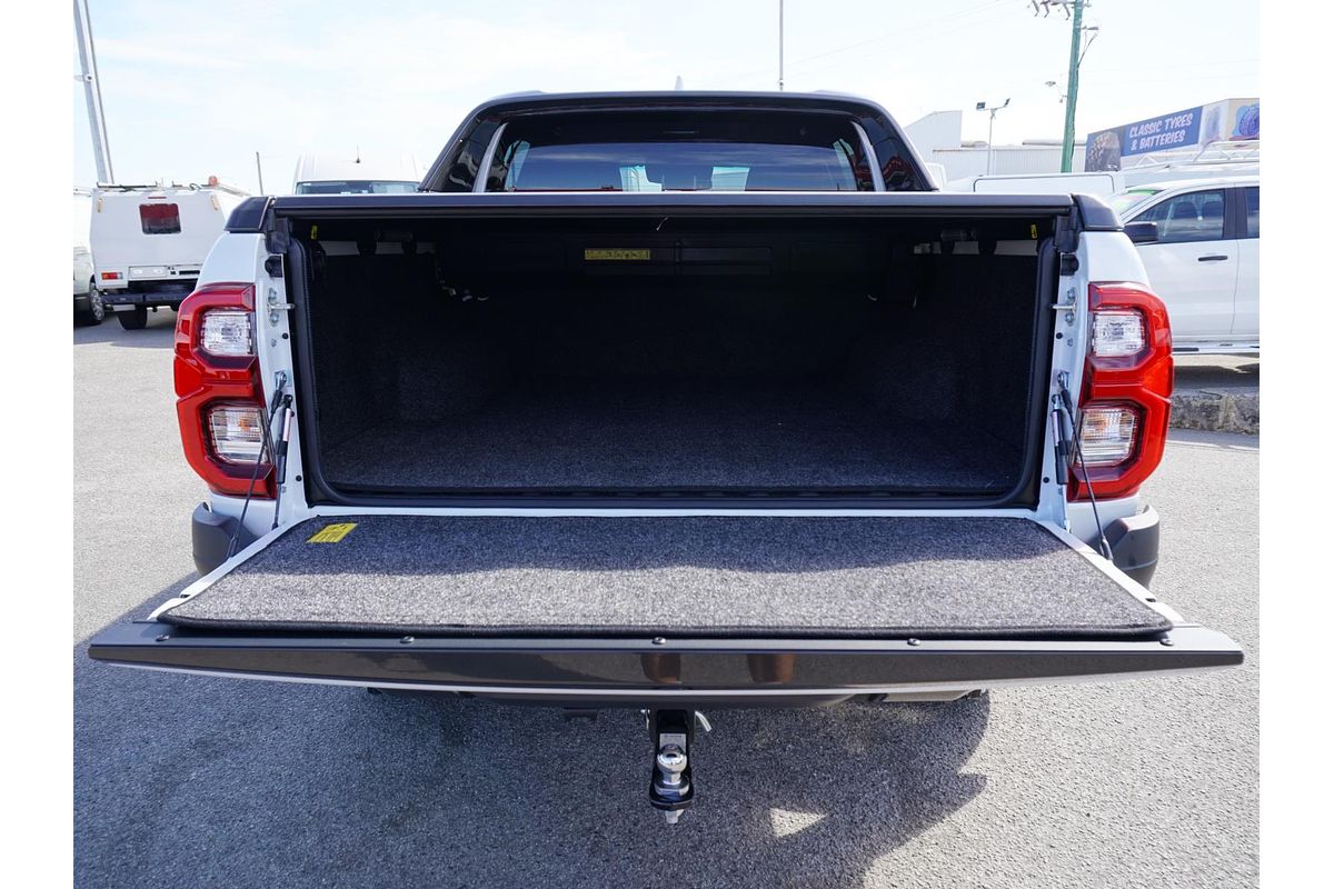 2024 Toyota Hilux Rogue 48V GUN126R 4X4
