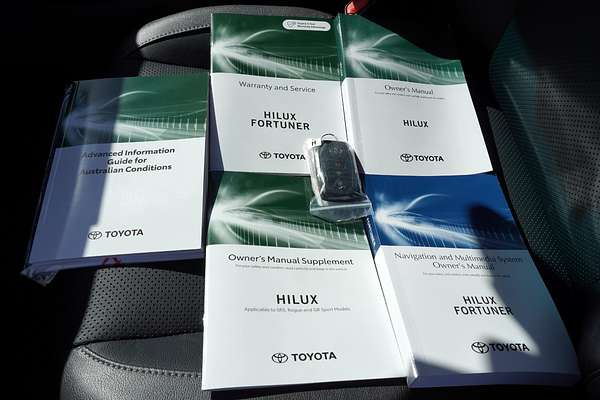 2024 Toyota Hilux Rogue 48V GUN126R 4X4