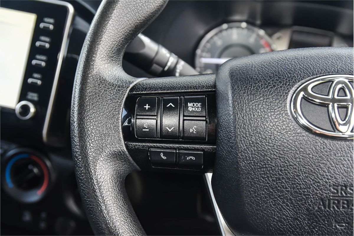 2020 Toyota Hilux SR GUN126R 4X4