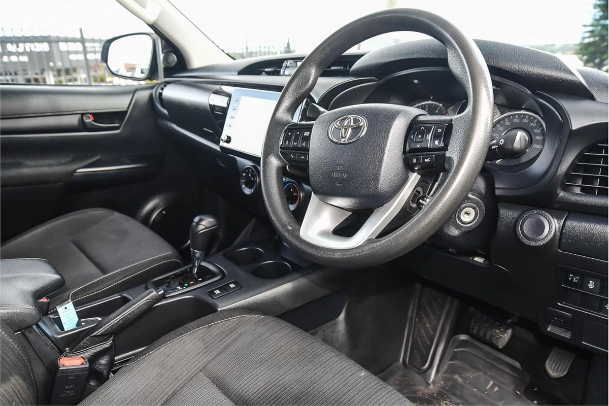 2020 Toyota Hilux SR GUN126R 4X4