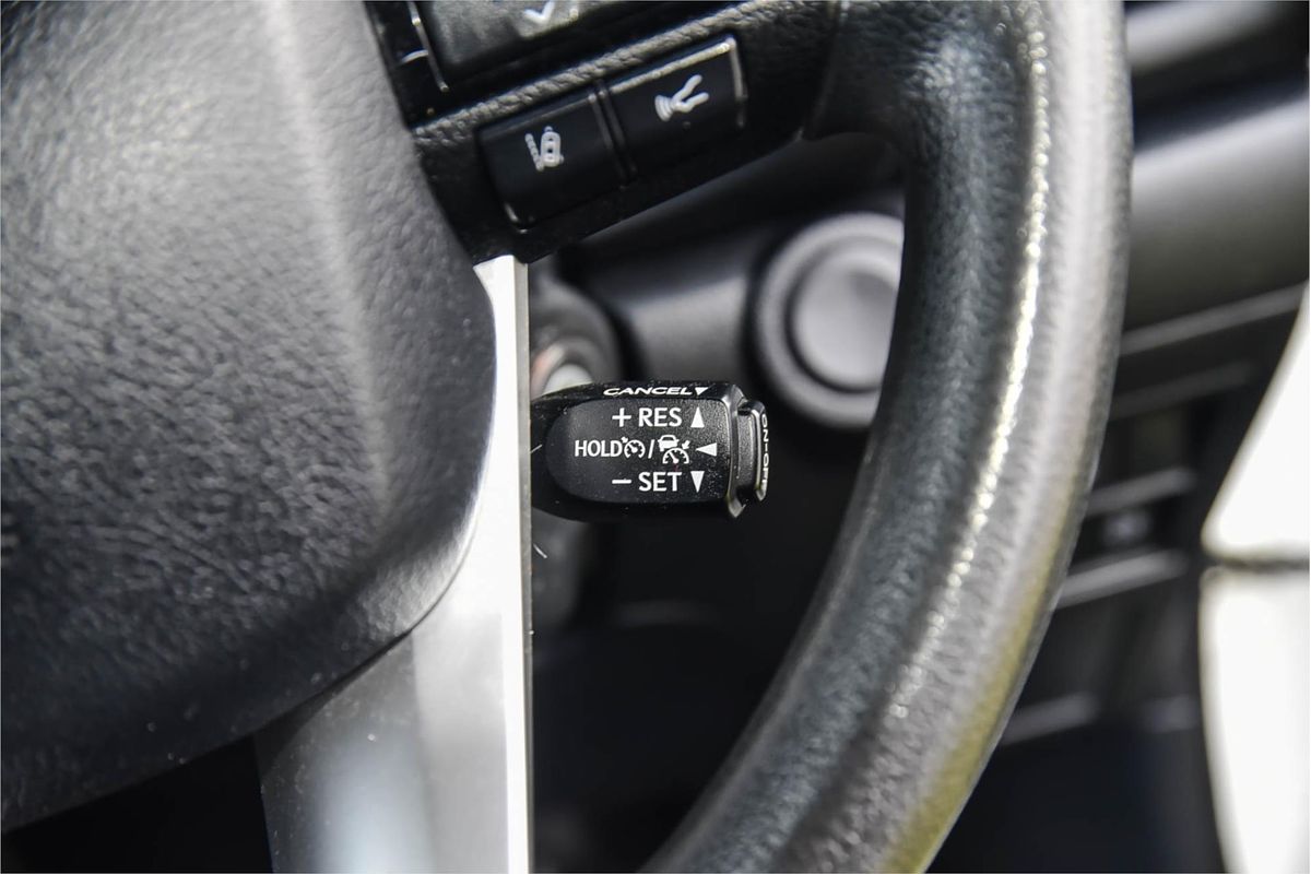 2020 Toyota Hilux SR GUN126R 4X4