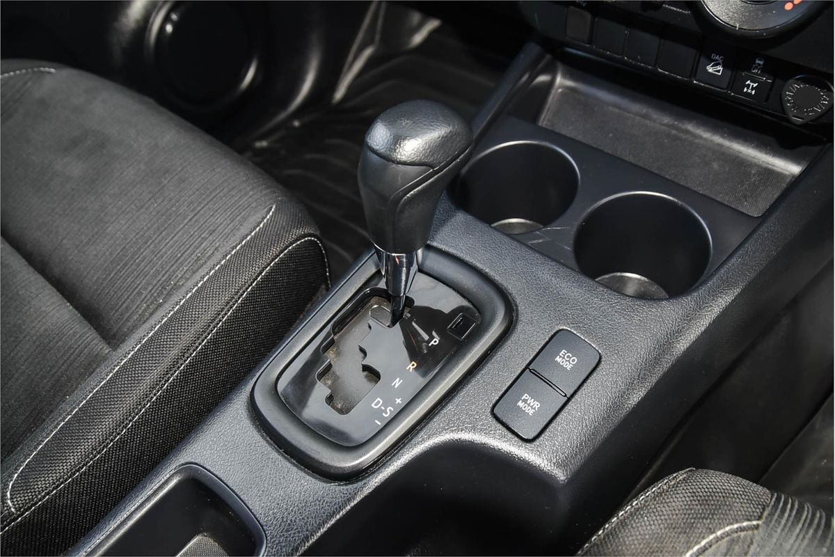 2020 Toyota Hilux SR GUN126R 4X4