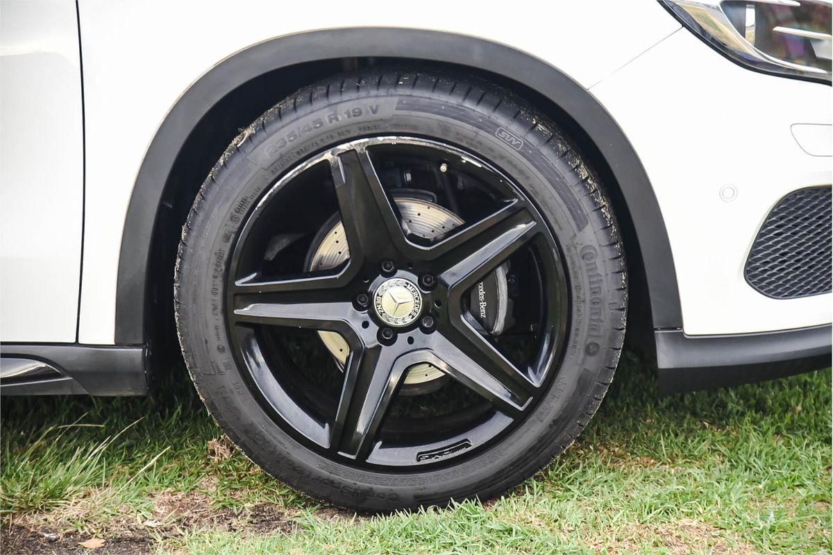 2016 Mercedes-Benz GLA-Class GLA180 X156