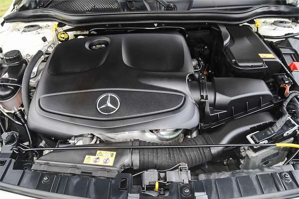 2016 Mercedes-Benz GLA-Class GLA180 X156