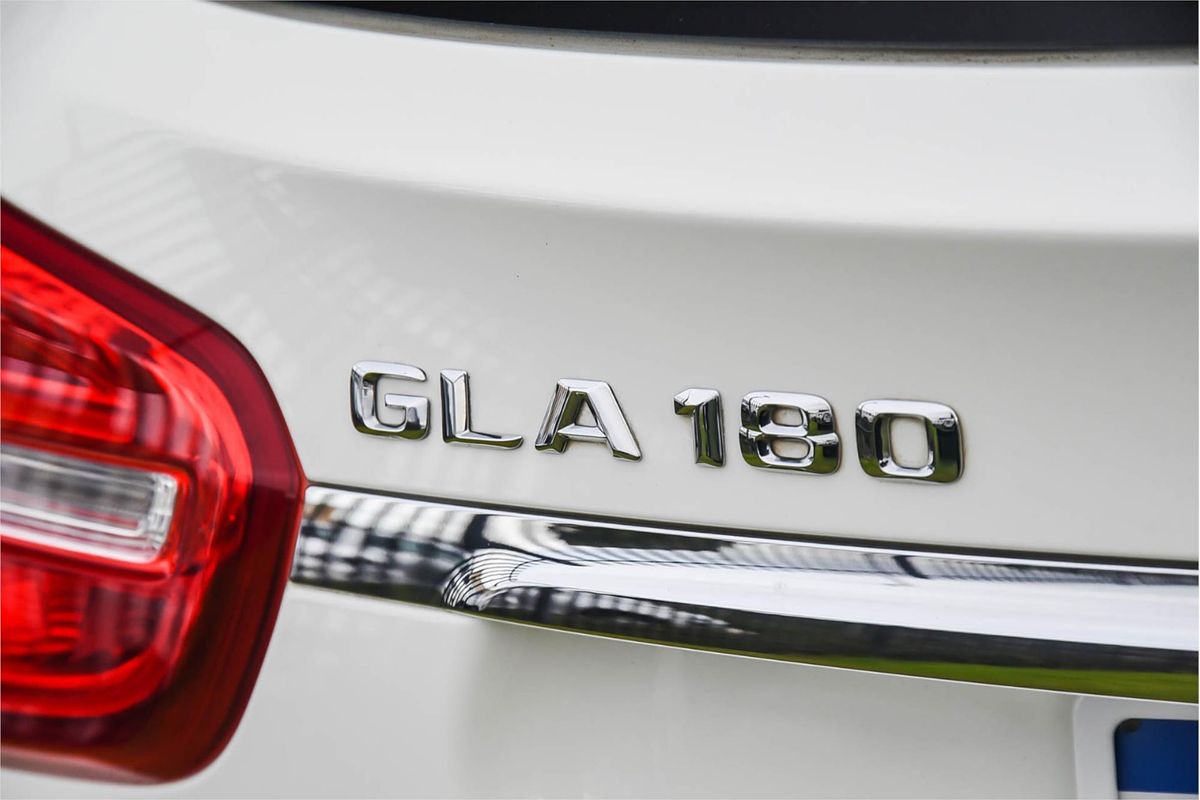 2016 Mercedes-Benz GLA-Class GLA180 X156