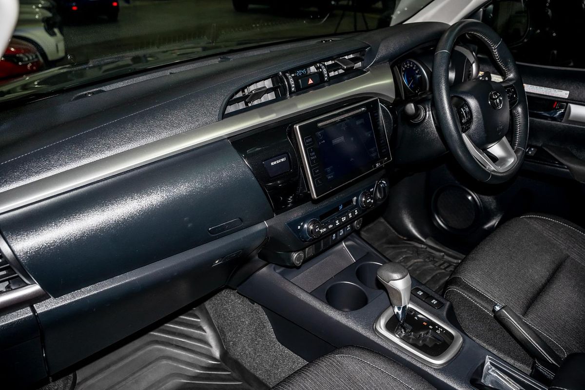 2019 Toyota Hilux SR5 GUN126R 4X4