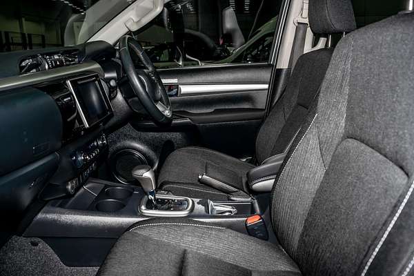 2019 Toyota Hilux SR5 GUN126R 4X4