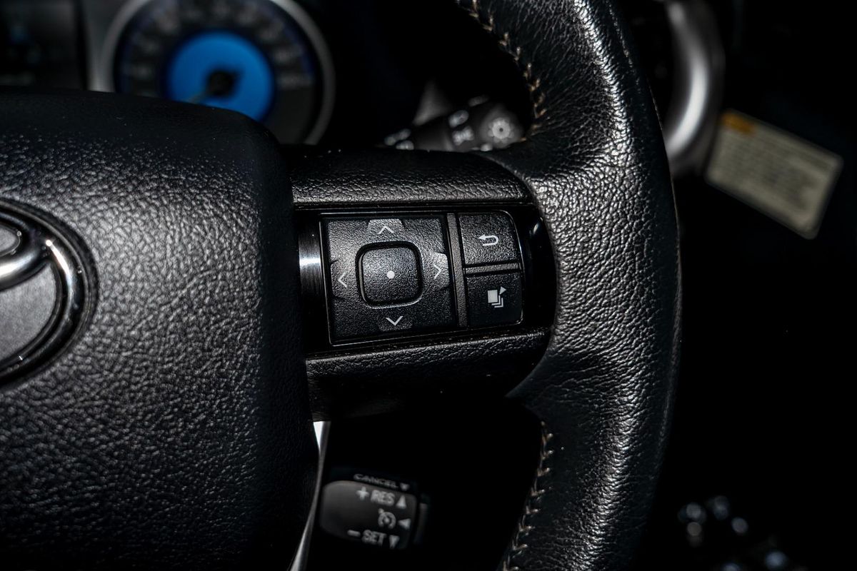 2019 Toyota Hilux SR5 GUN126R 4X4