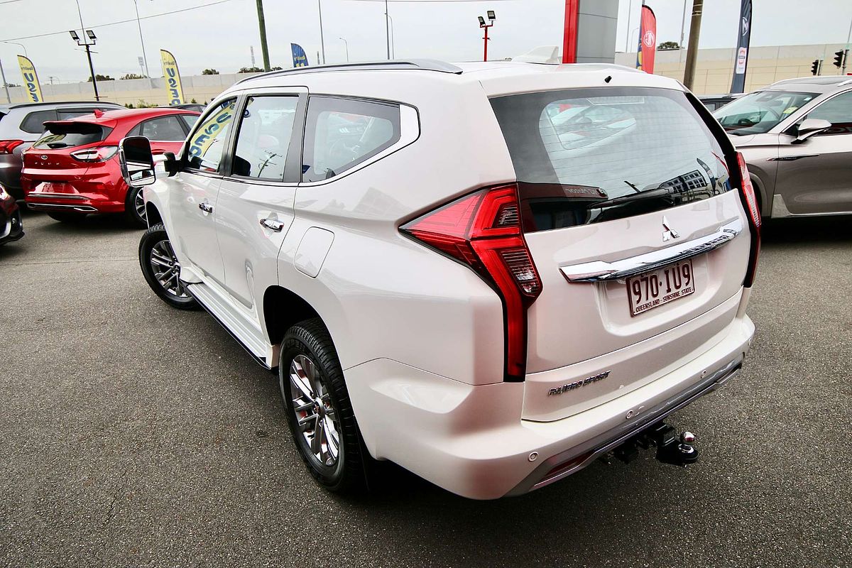 2023 Mitsubishi Pajero Sport GLX QF