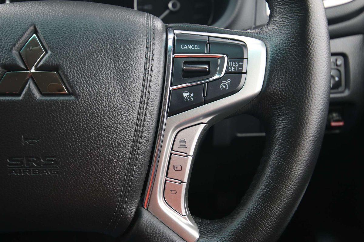 2023 Mitsubishi Pajero Sport GLX QF
