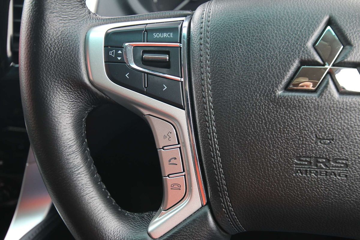 2023 Mitsubishi Pajero Sport GLX QF
