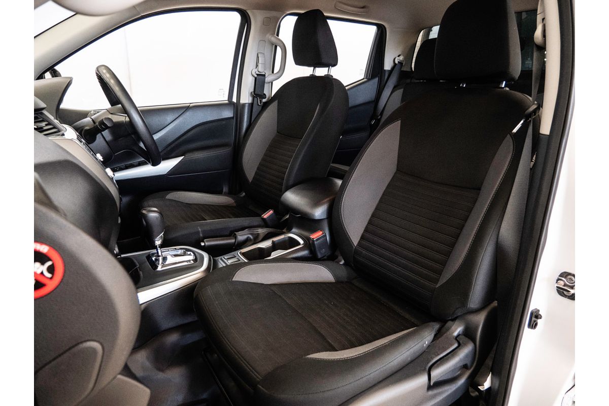 2022 Nissan Navara SL D23 Rear Wheel Drive