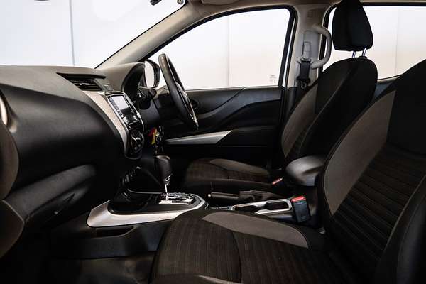 2022 Nissan Navara SL D23 Rear Wheel Drive