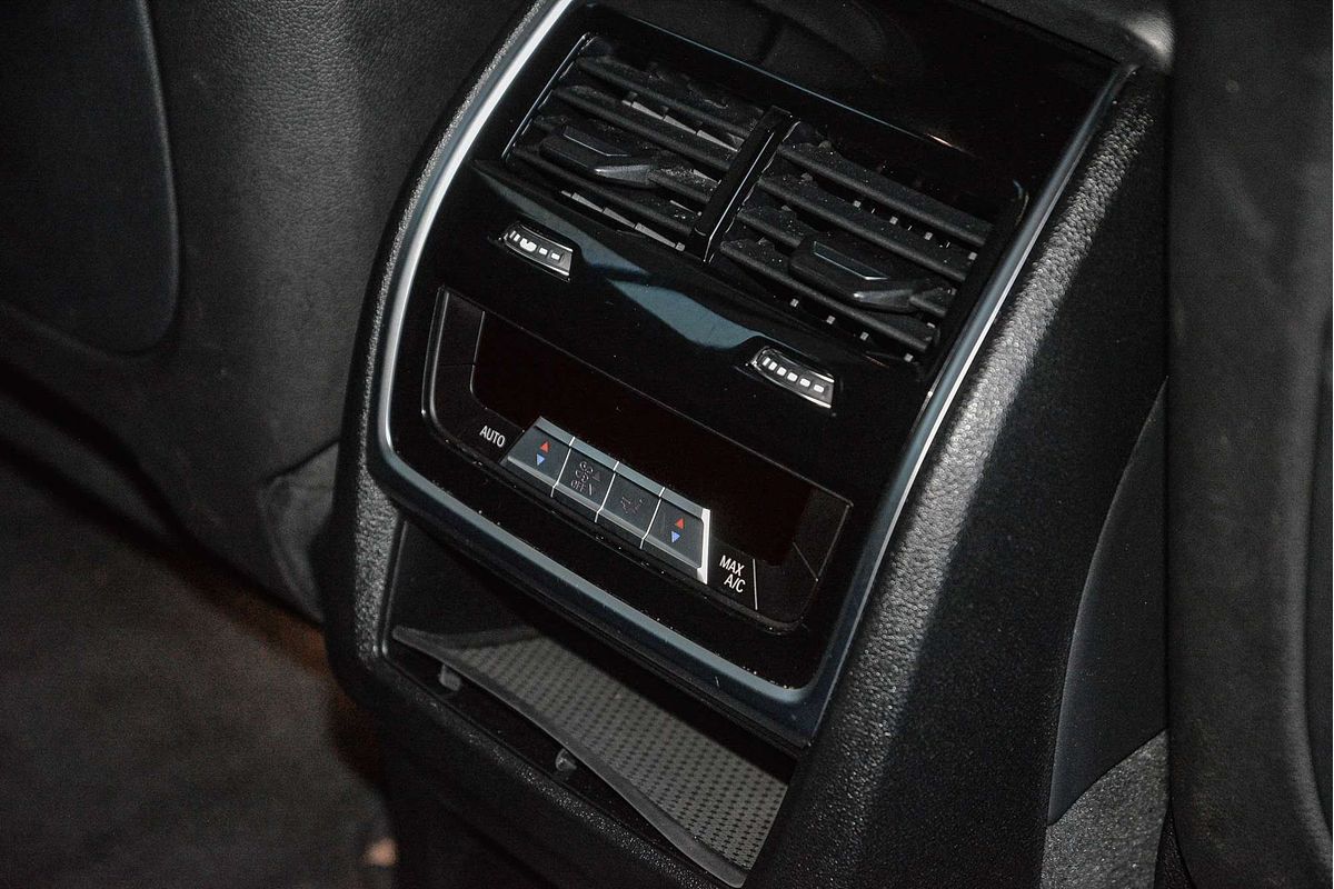 2019 BMW X7 M50i G07