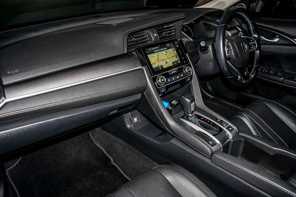 2017 Honda Civic VTi-LX 10th Gen