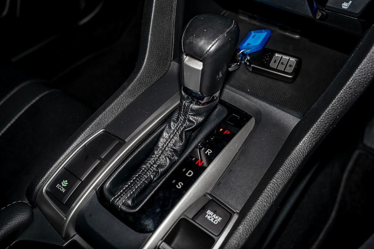 2017 Honda Civic VTi-LX 10th Gen
