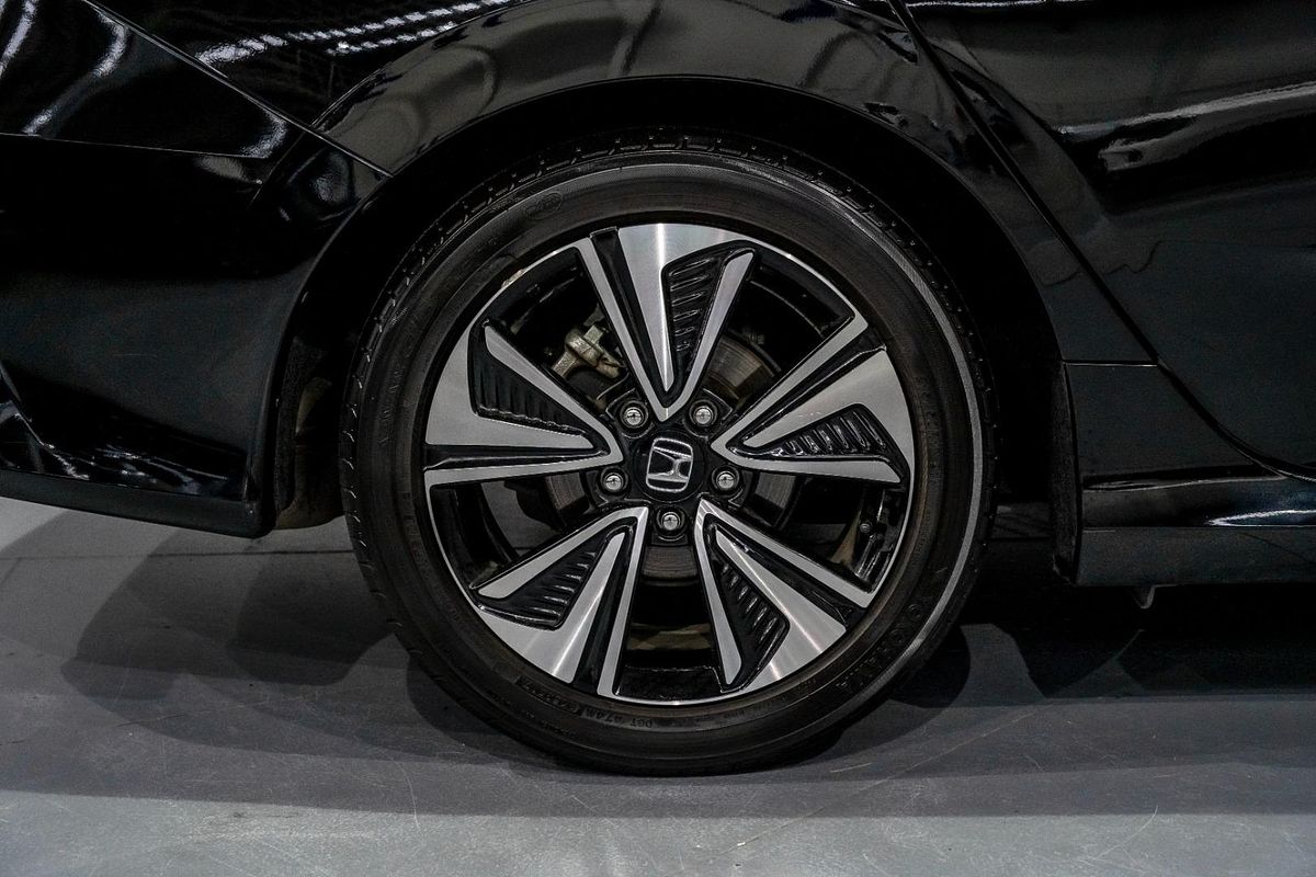 2017 Honda Civic VTi-LX 10th Gen