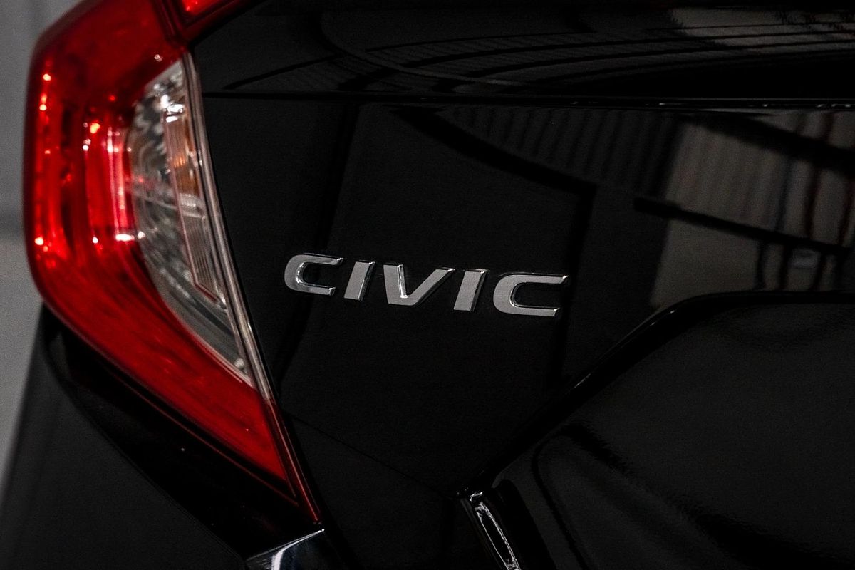 2017 Honda Civic VTi-LX 10th Gen