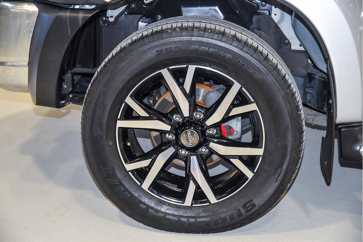 2020 Isuzu MU-X LS-T