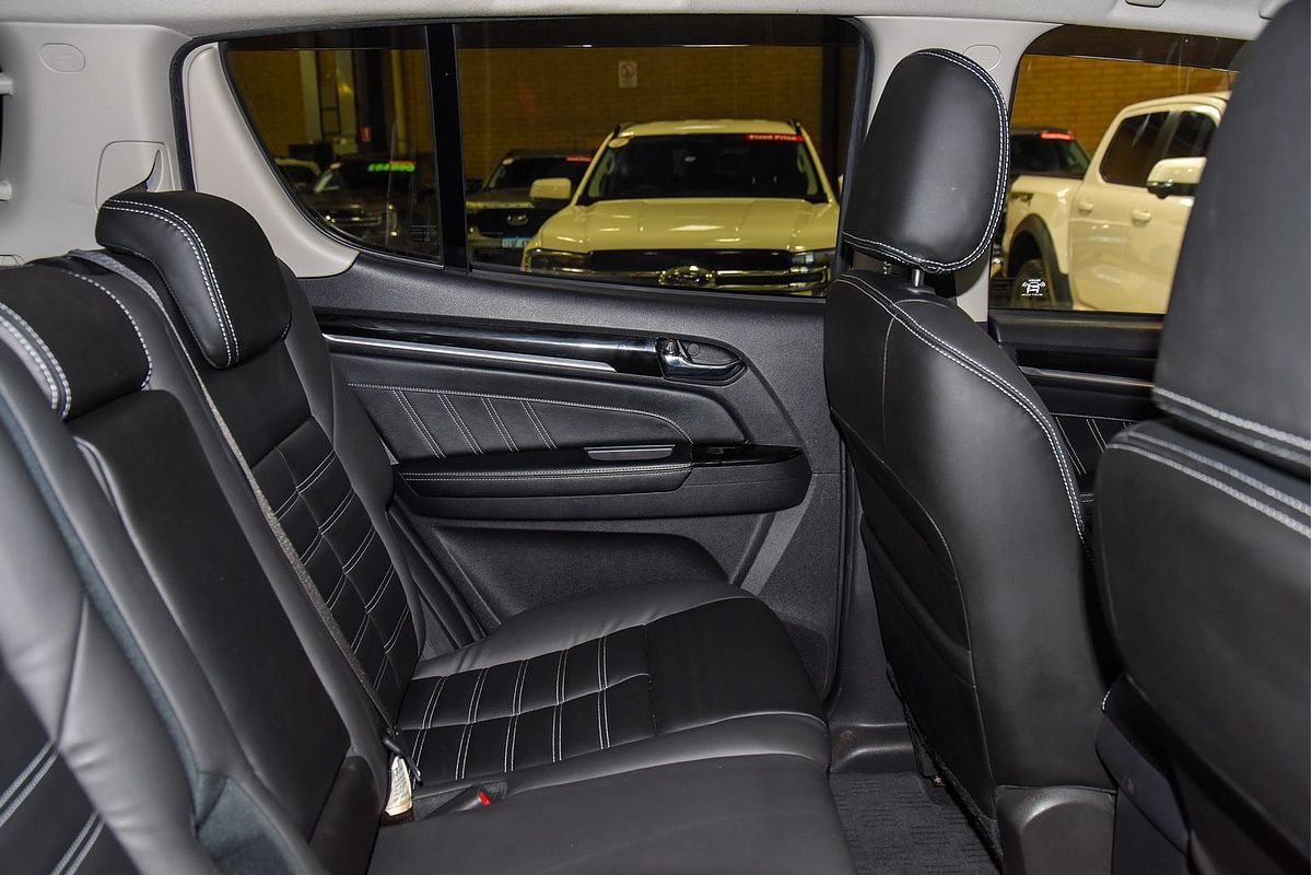 2020 Isuzu MU-X LS-T