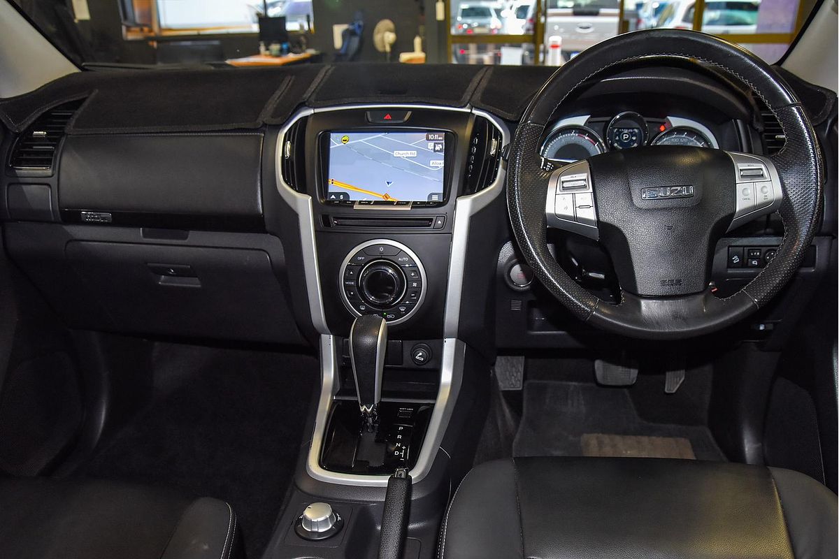 2020 Isuzu MU-X LS-T