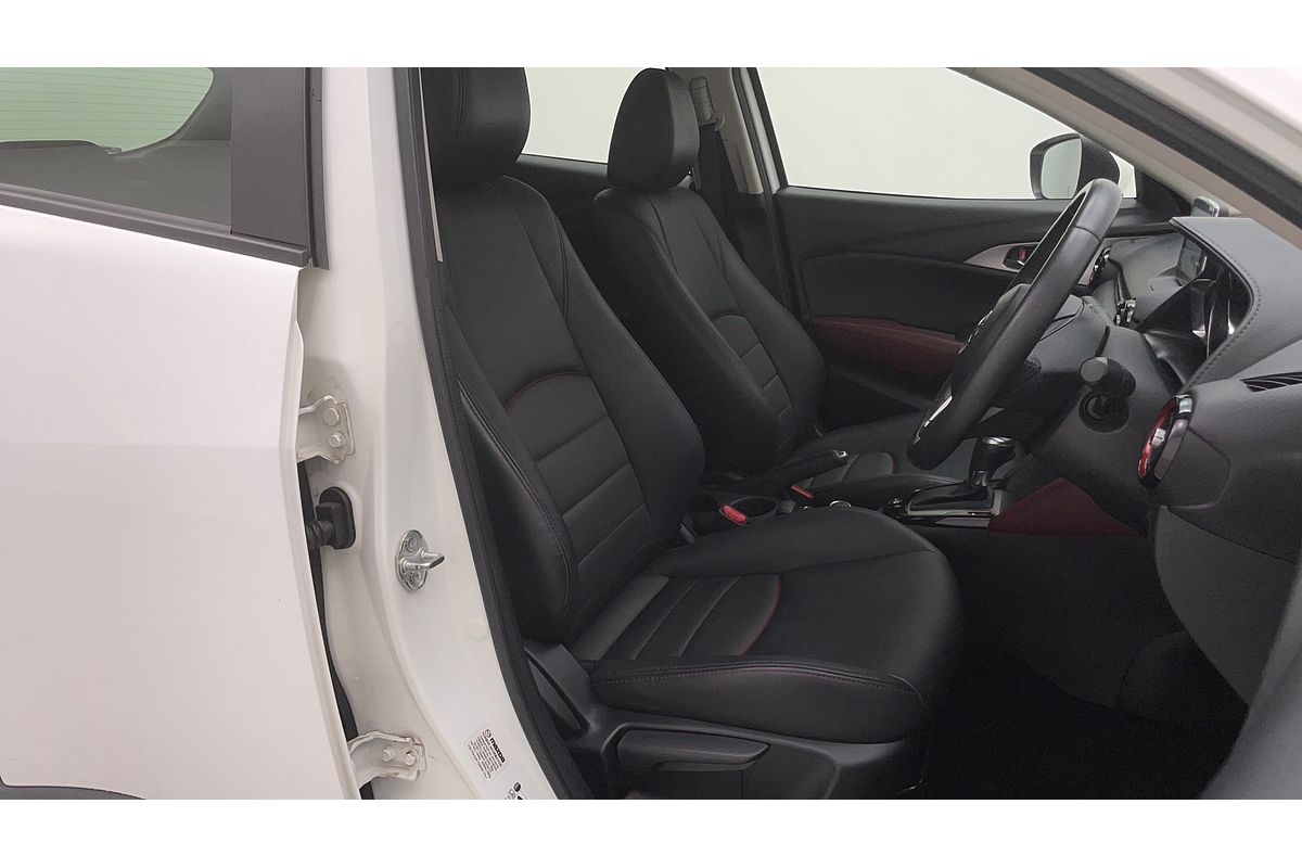 2015 Mazda CX-3 sTouring DK