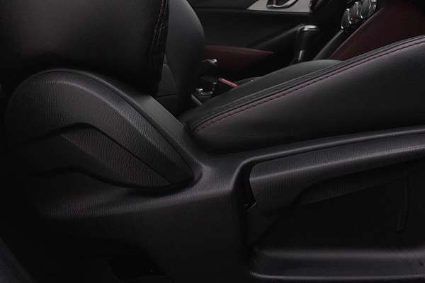 2015 Mazda CX-3 sTouring DK