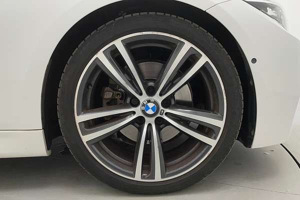 2017 BMW 3 Series 330i M Sport F30 LCI