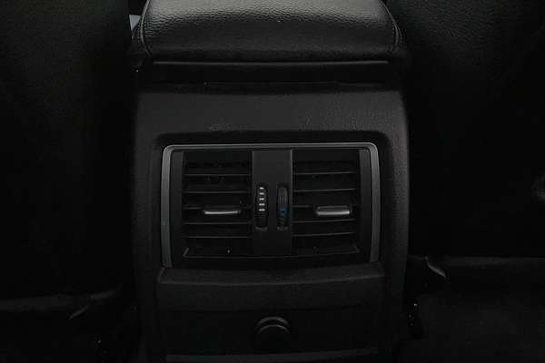 2017 BMW 3 Series 330i M Sport F30 LCI