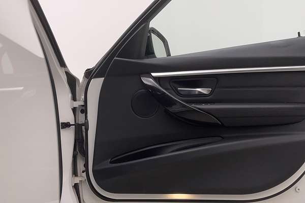 2017 BMW 3 Series 330i M Sport F30 LCI