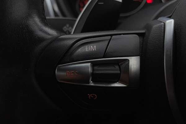 2017 BMW 3 Series 330i M Sport F30 LCI