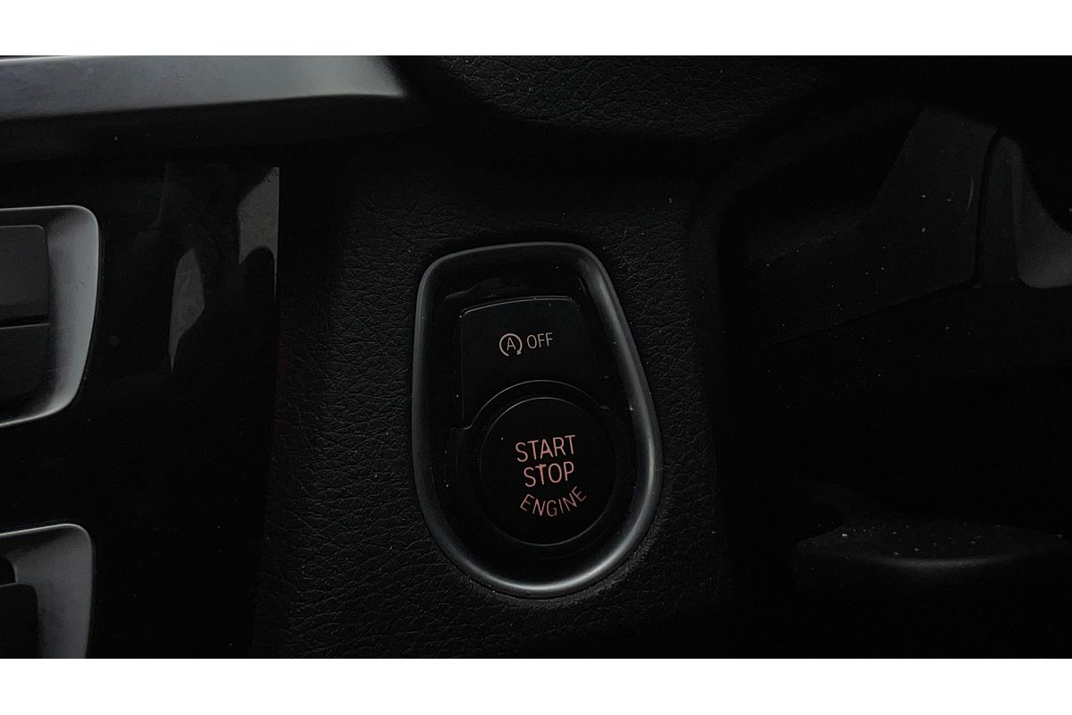 2017 BMW 3 Series 330i M Sport F30 LCI