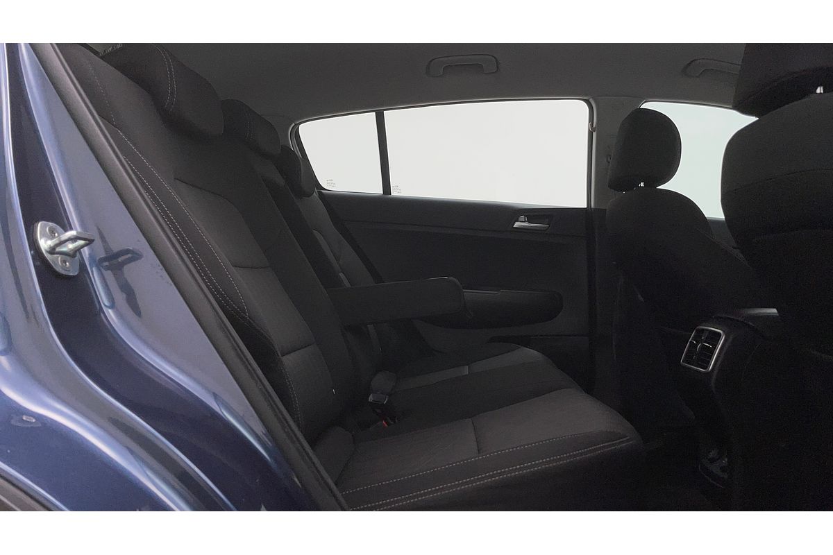2020 Kia Sportage S QL