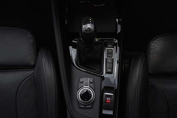 2016 BMW X1 xDrive20d F48