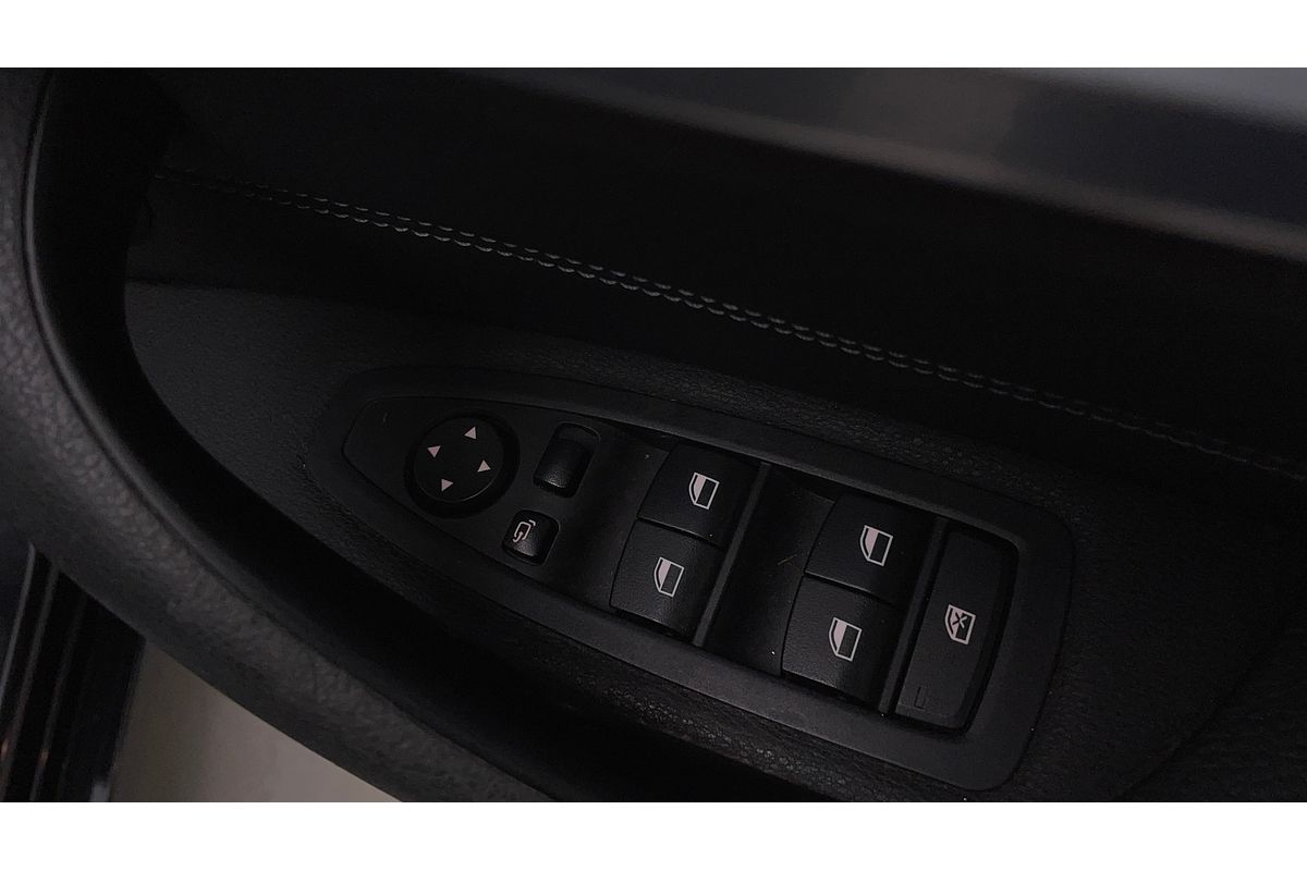 2016 BMW X1 xDrive20d F48