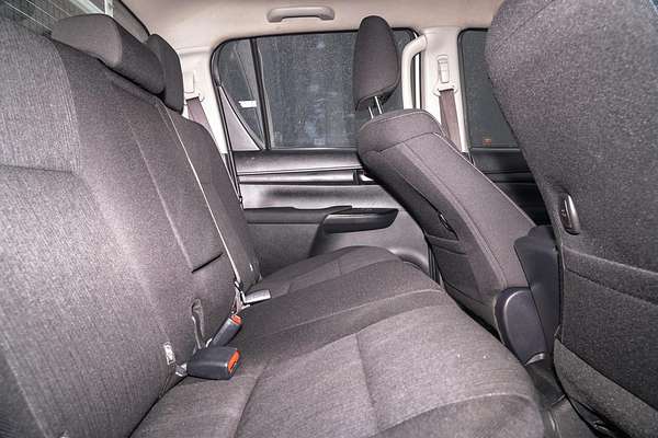 2021 Toyota Hilux SR GUN126R 4X4