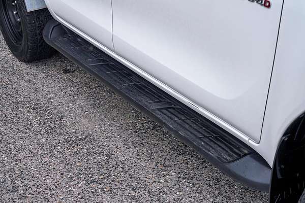 2021 Toyota Hilux SR GUN126R 4X4