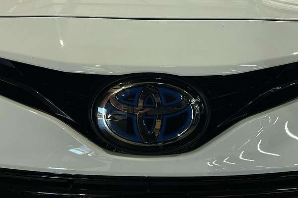 2024 Toyota Camry Ascent AXVH70R