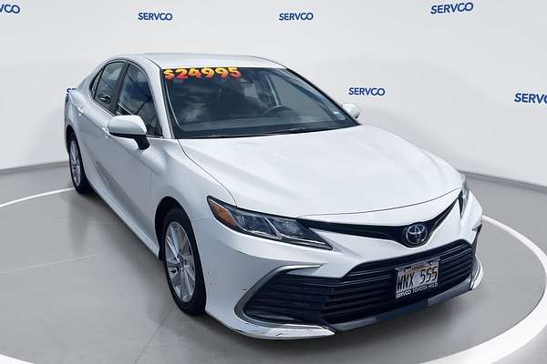 2022 Toyota Camry LE