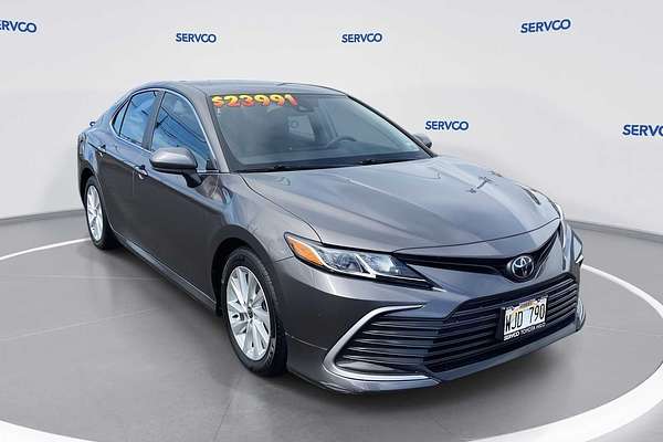 2022 Toyota Camry LE