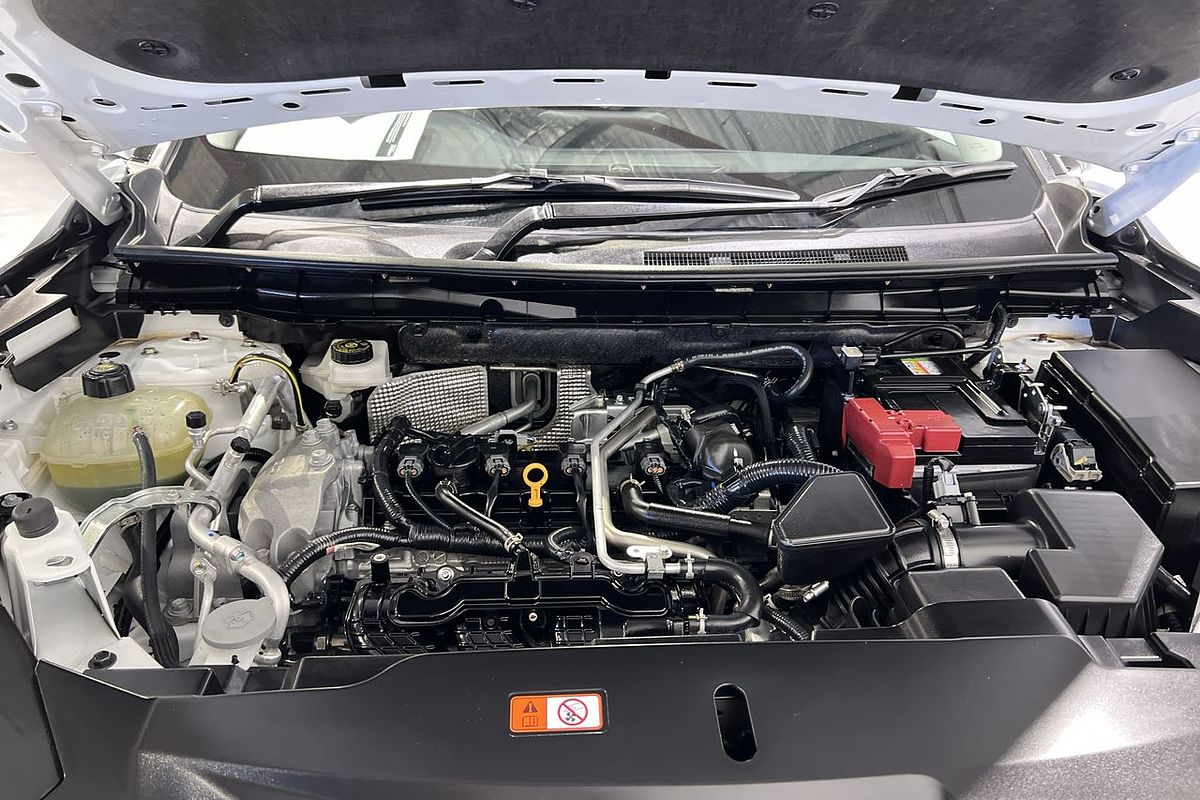 2023 Mitsubishi Outlander ES ZM