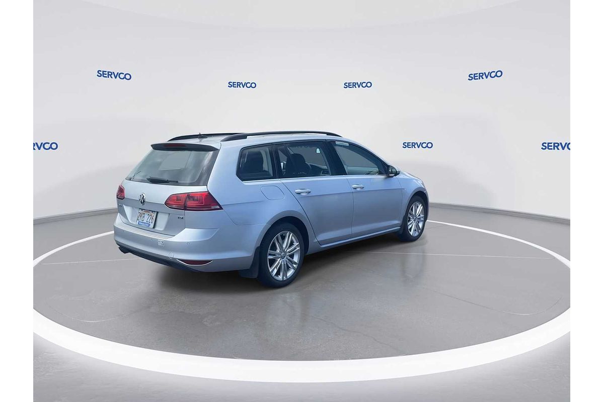 2015 Volkswagen Golf TDI SE