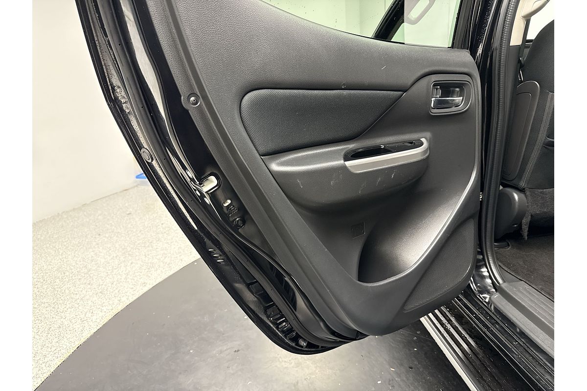 2020 Mitsubishi Triton GLS MR 4X4