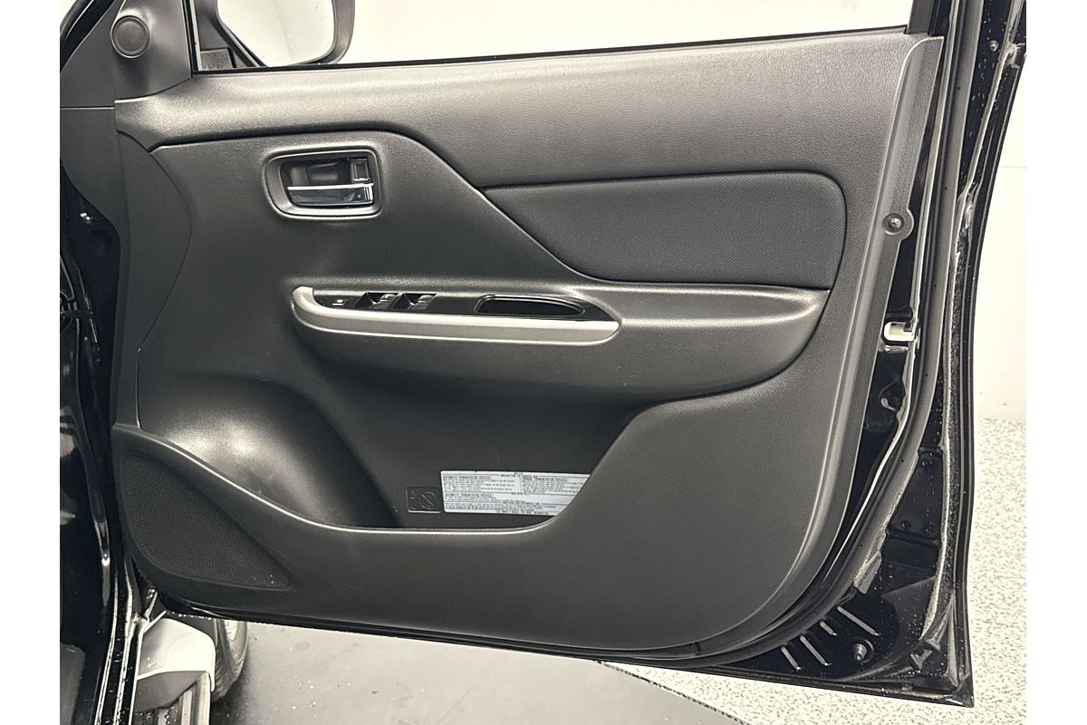 2020 Mitsubishi Triton GLS MR 4X4