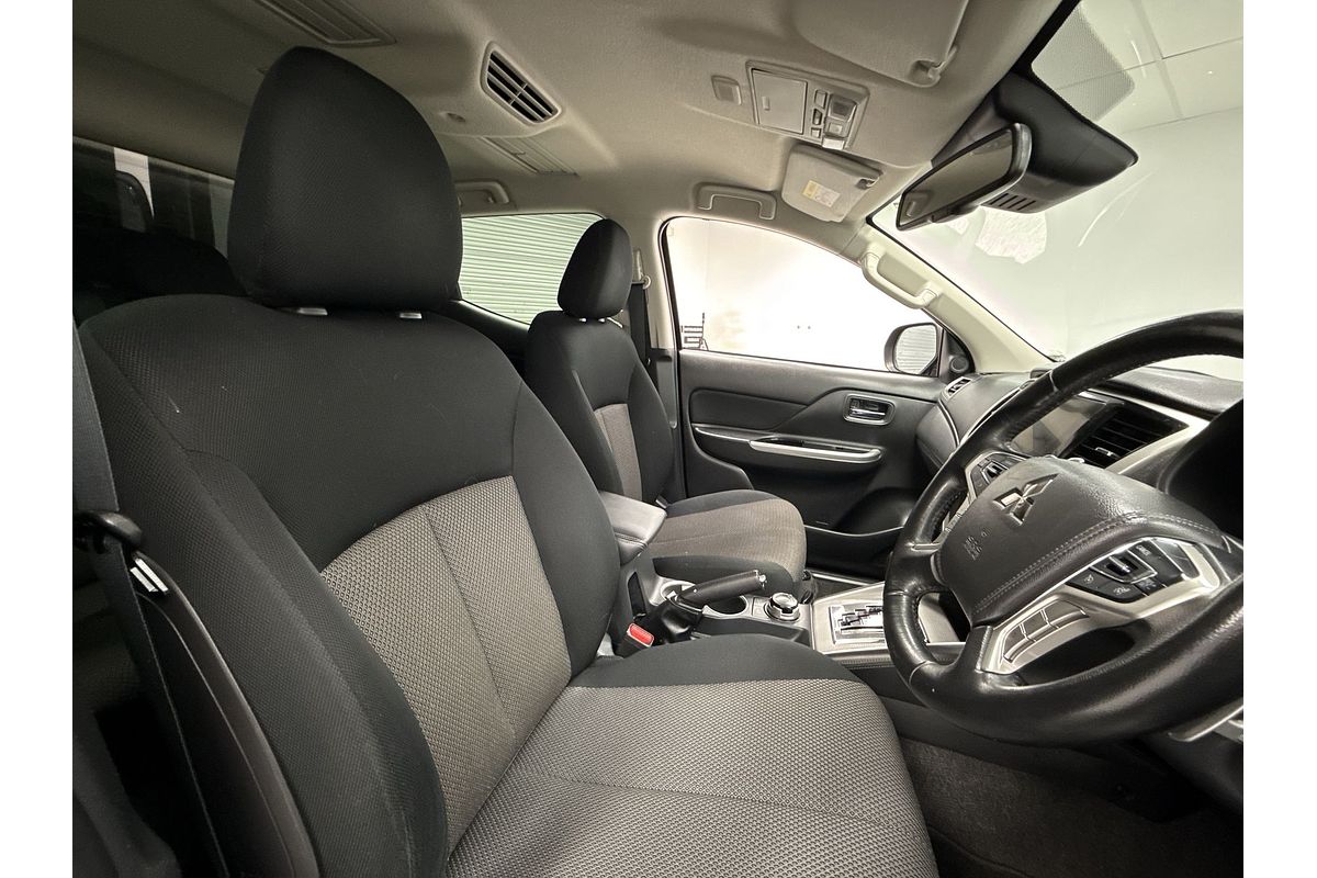 2020 Mitsubishi Triton GLS MR 4X4