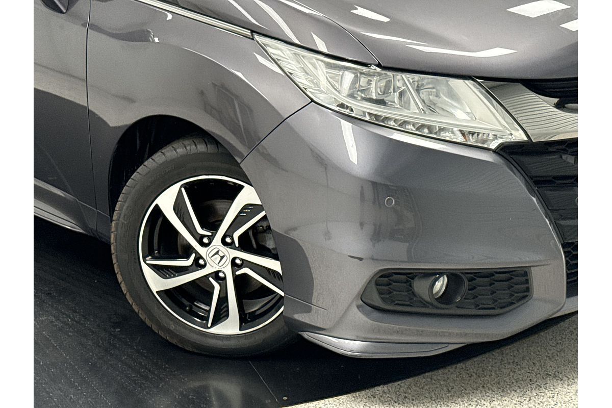 2017 Honda Odyssey VTi-L 5th Gen