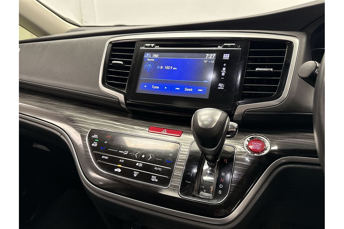2017 Honda Odyssey VTi-L 5th Gen