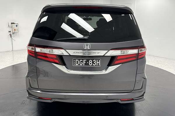 2017 Honda Odyssey VTi-L 5th Gen