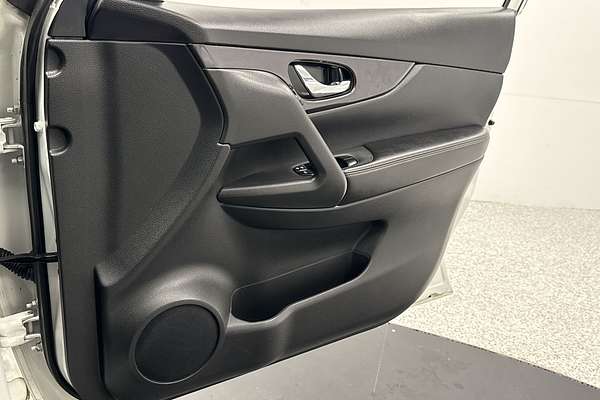 2021 Nissan X-TRAIL ST T32